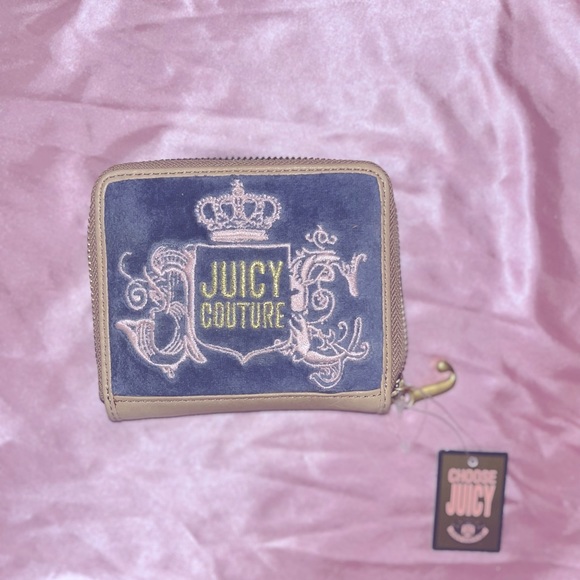 Juicy Couture Handbags - Blue & Tan Vintage Juicy Couture MAD MONEY Wallet NWT